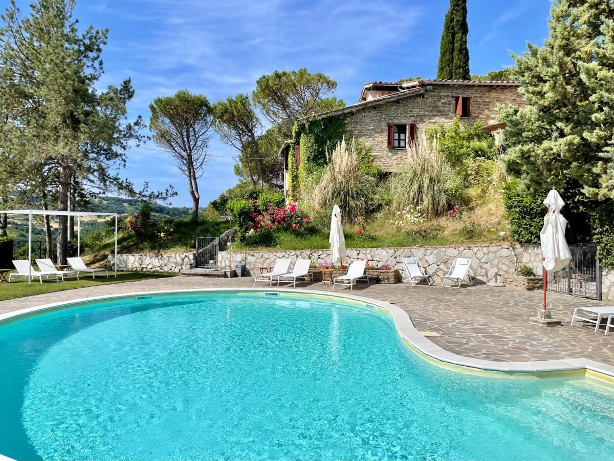 La Panoramica Gubbio - Maison De Charme - Casette E Appartamenti Self Catering Per Vacanze Meravigliose! 외부 사진