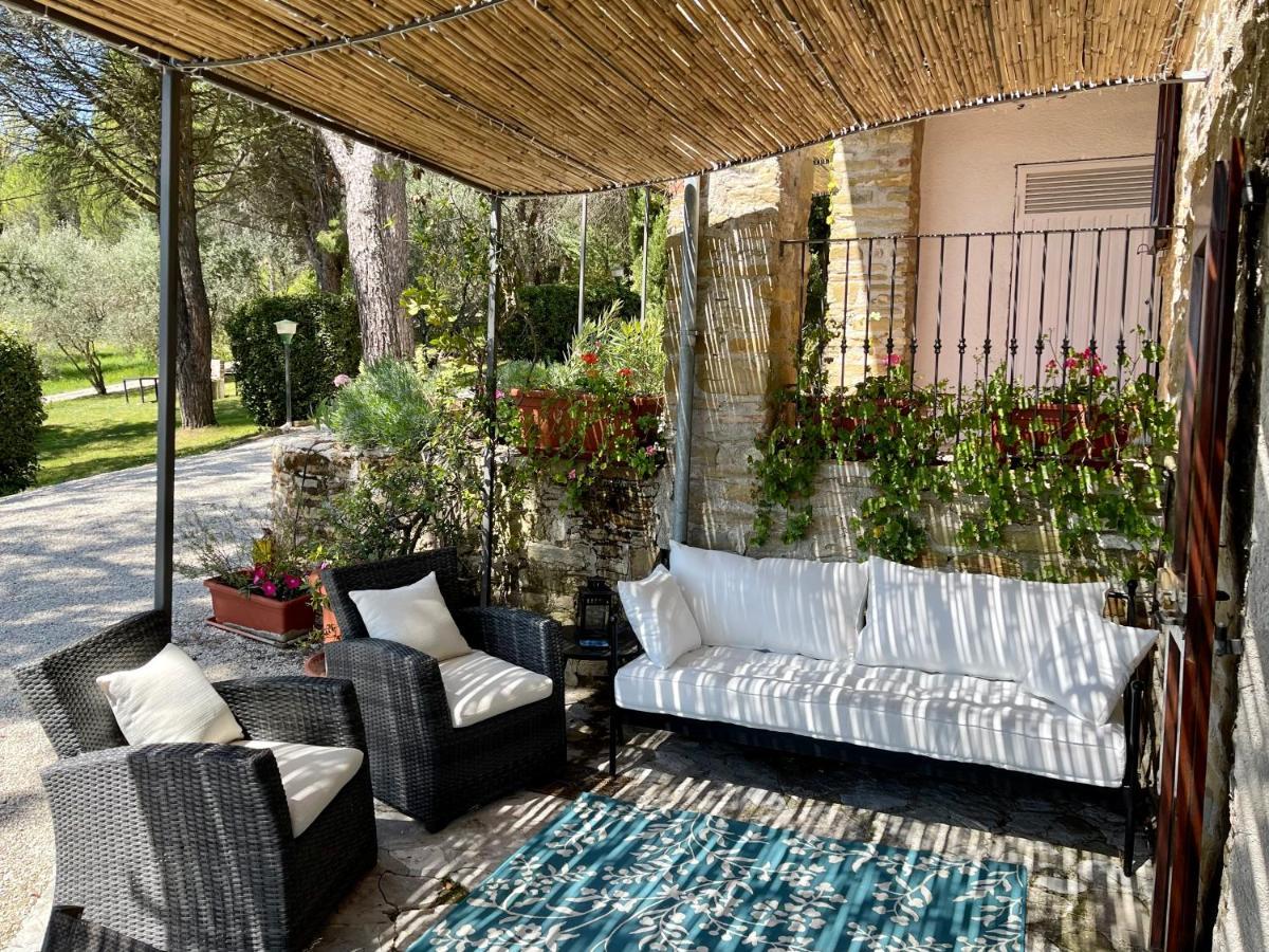 La Panoramica Gubbio - Maison De Charme - Casette E Appartamenti Self Catering Per Vacanze Meravigliose! 외부 사진