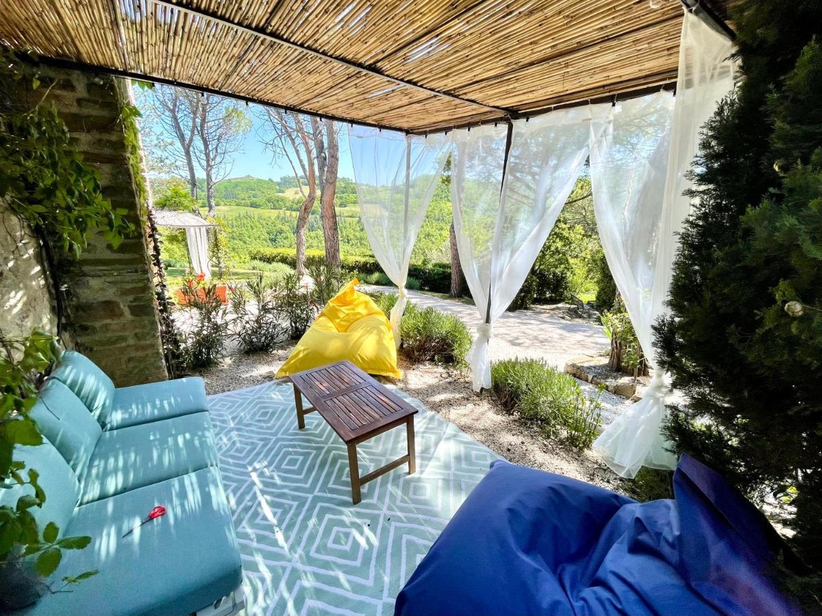 La Panoramica Gubbio - Maison De Charme - Casette E Appartamenti Self Catering Per Vacanze Meravigliose! 외부 사진